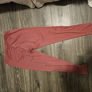 Stylish Pink Leggings